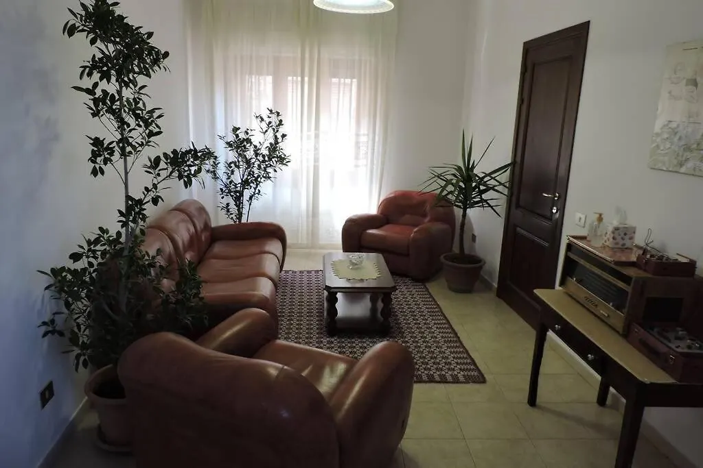 הוילה Casa Figus Via Roma 20 Narbolia בית נופש